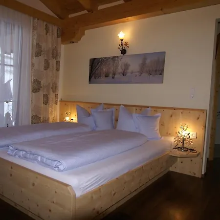 Sonnenschloessl ניוסטיפט אים סטובאיטל