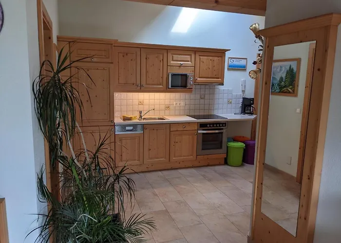 Sonnenschloessl * ノイシュティフト・イム・シュトゥーバイタール