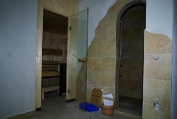 Sonnenschloessl ノイシュティフト・イム・シュトゥーバイタール