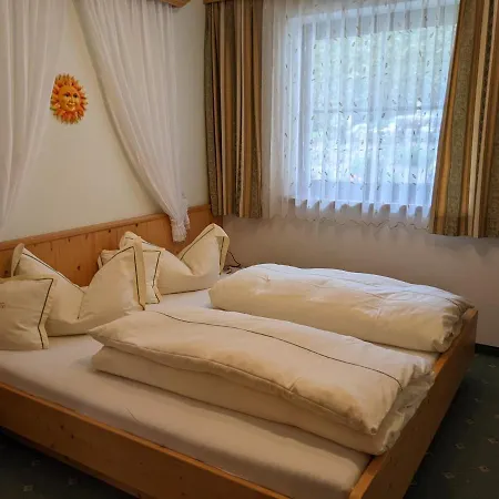 Sonnenschlossl * Neustift im Stubaital